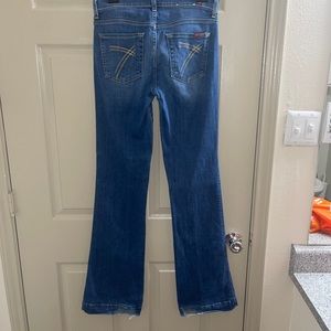7 for All mankind jeans size 28